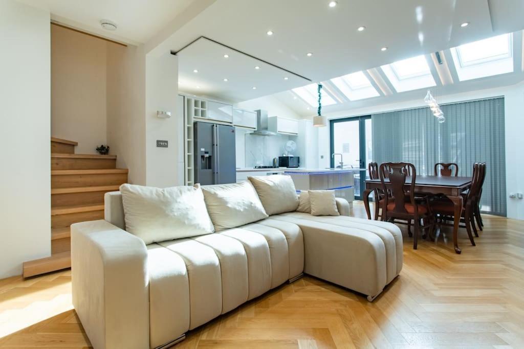 바킹 Modern 2Bed Pad W/ Hot Tub 빌라 외부 사진